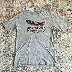 Bass Pro Shops An American Tradition Since 1972 Eagle Gray Shirt Mens Medium